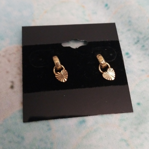 Jewelry - Dangle Heart Earrings